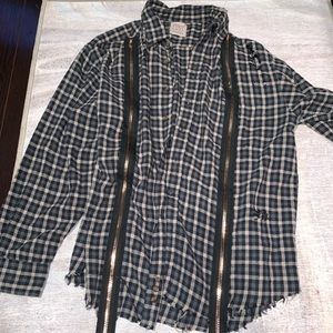 LF flannel w statement zipper